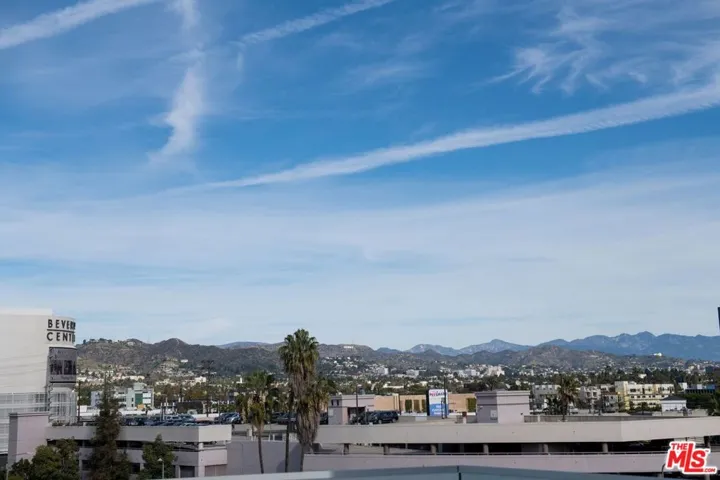 415 S Le Doux Road 402, Los Angeles, California 90048