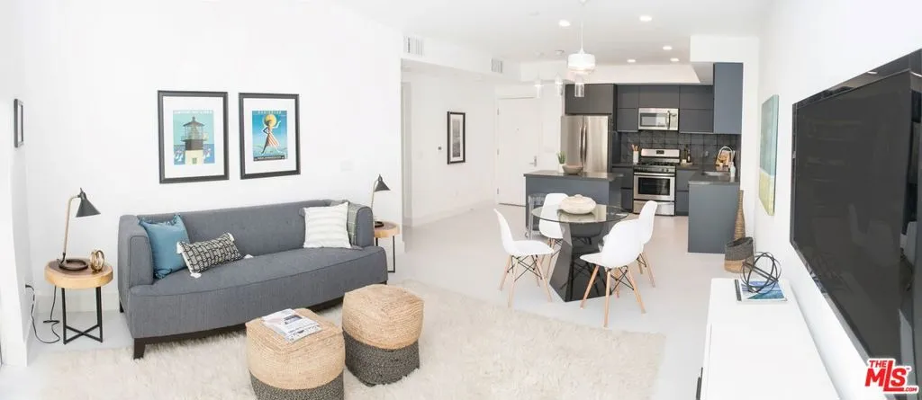 415 S Le Doux Road 402, Los Angeles, California 90048