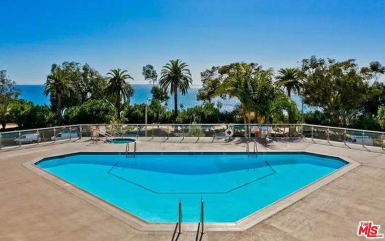 201 Ocean Avenue 404p, Santa Monica, California 90402