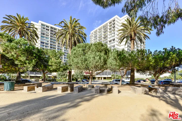 201 Ocean Avenue 404p, Santa Monica, California 90402