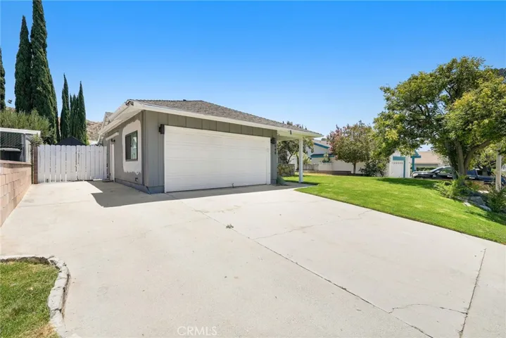 28948 Flowerpark Drive, Canyon Country, California 91387