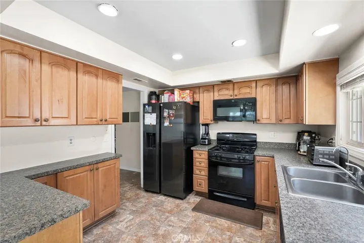 28948 Flowerpark Drive, Canyon Country, California 91387