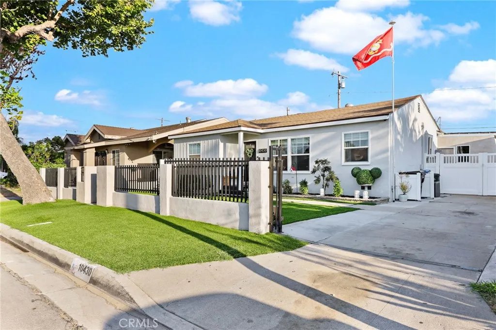 10430 Thienes, South El Monte, California 91733 — photo 4
