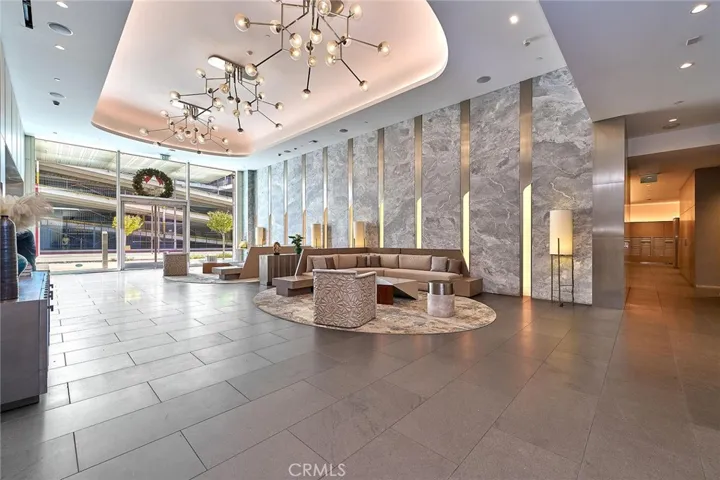 877 Francisco, Los Angeles, California 90017