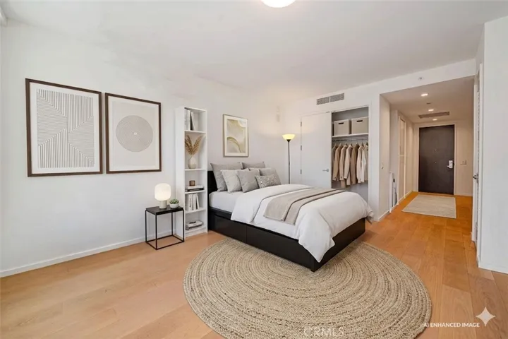 877 Francisco, Los Angeles, California 90017