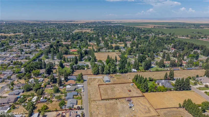 2474 Myrtle, Merced, California 95340