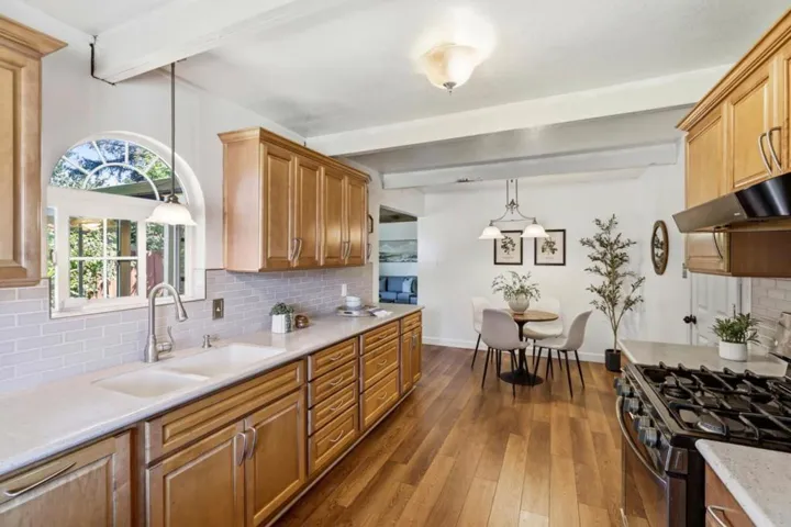 7070 Hanna Street, Gilroy, California 95020