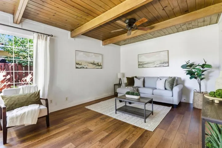 7070 Hanna Street, Gilroy, California 95020