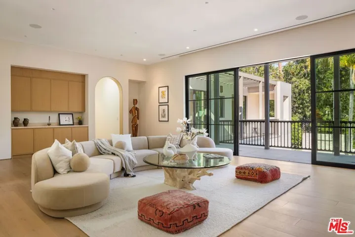 9951 Liebe Drive, Beverly Hills, California 90210