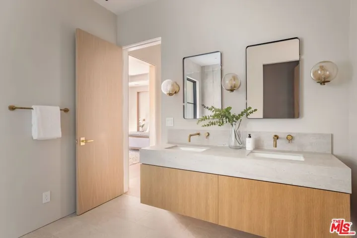 9951 Liebe Drive, Beverly Hills, California 90210