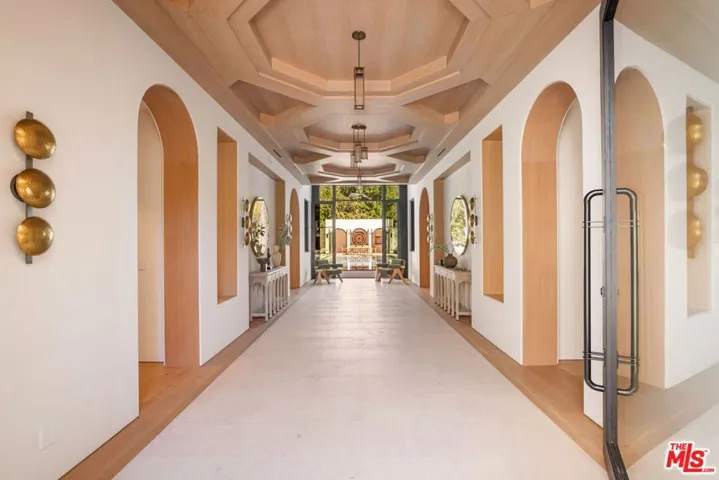 9951 Liebe Drive, Beverly Hills, California 90210