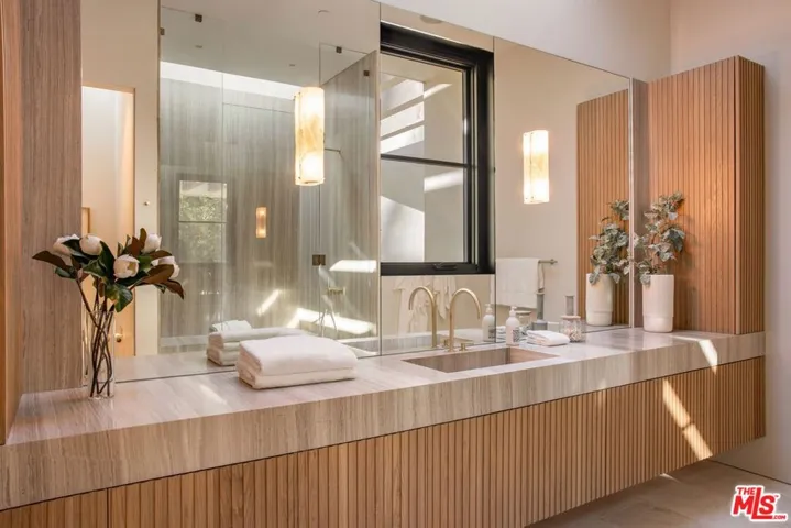 9951 Liebe Drive, Beverly Hills, California 90210