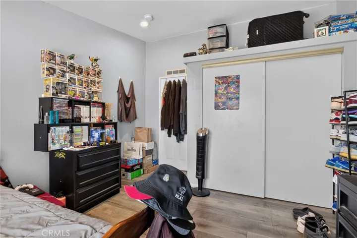13691 Gavina, Sylmar, California 91342