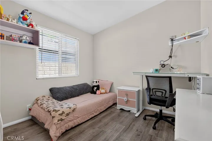 13691 Gavina, Sylmar, California 91342