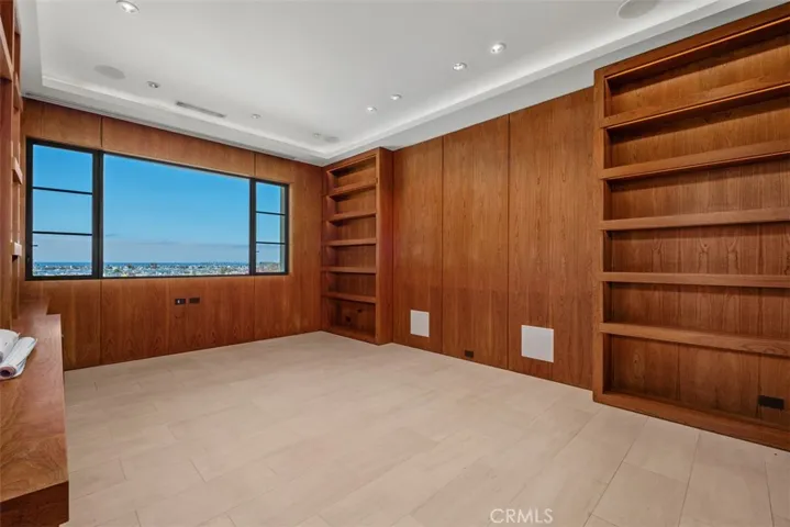 Bed room 2