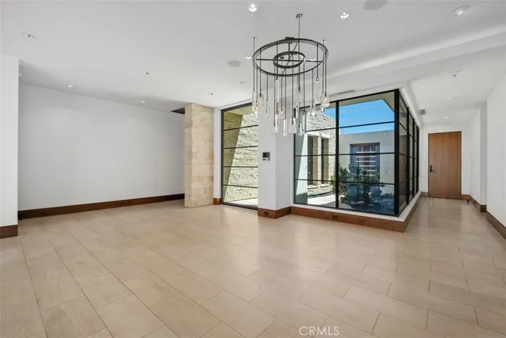 1523 Dolphin, Corona Del Mar, California 92625