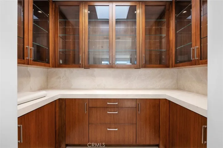 1523 Dolphin, Corona Del Mar, California 92625