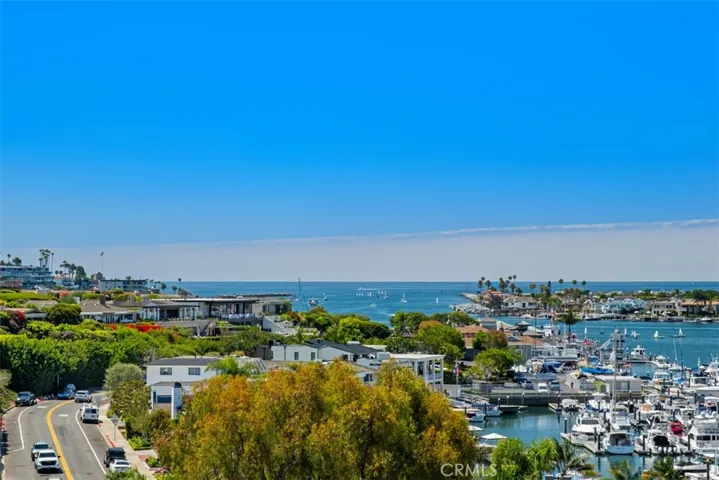 1523 Dolphin, Corona Del Mar, California 92625