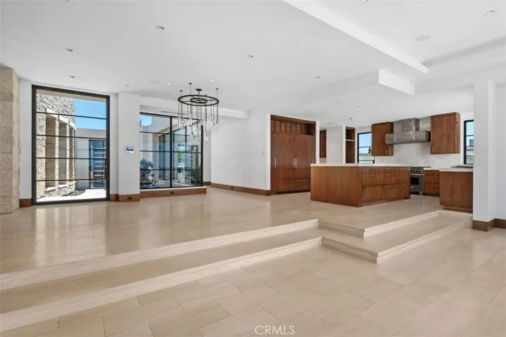 1523 Dolphin, Corona Del Mar, California 92625