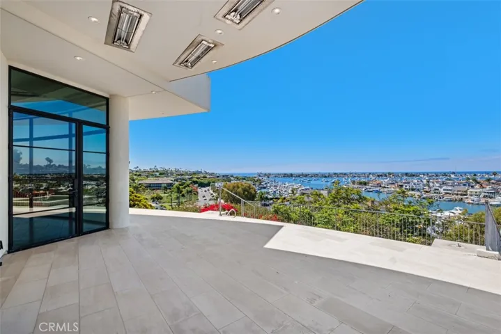 1523 Dolphin, Corona Del Mar, California 92625