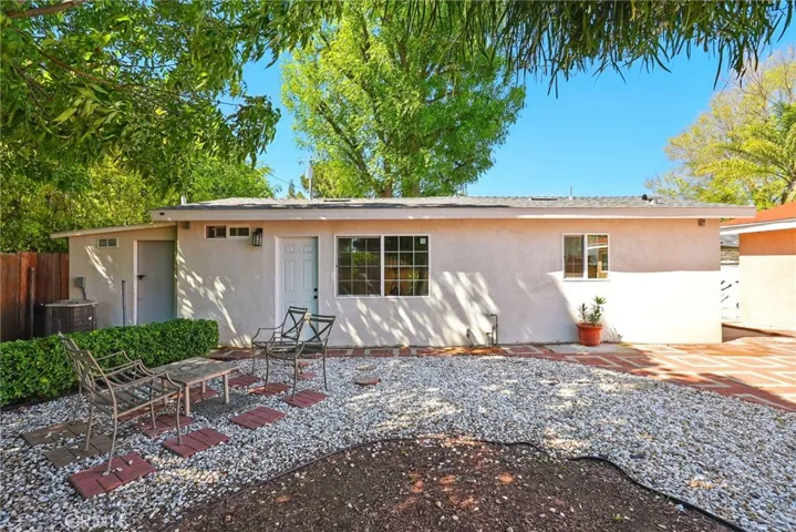 16514 Index, Granada Hills, California 91344
