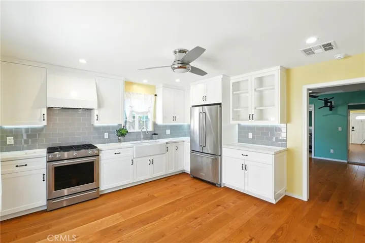 16514 Index, Granada Hills, California 91344