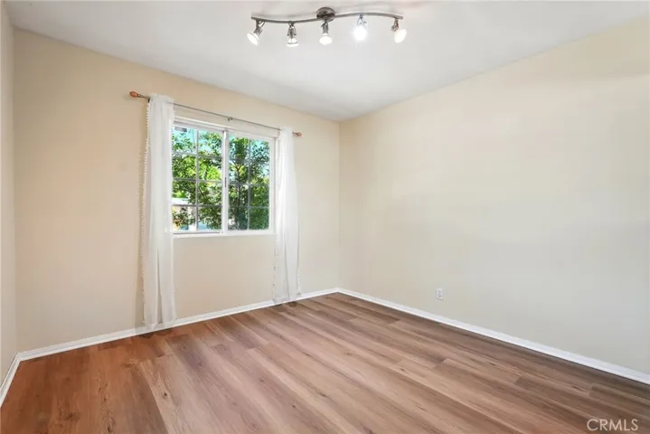 16514 Index, Granada Hills, California 91344