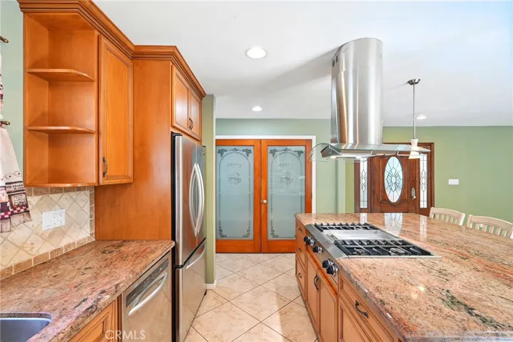 Main house kitchen 4