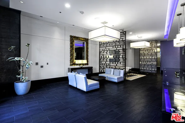 1100 S Hope Street 1410, Los Angeles, California 90015