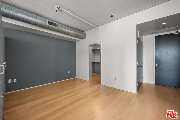 1100 S Hope Street 1410, Los Angeles, California 90015