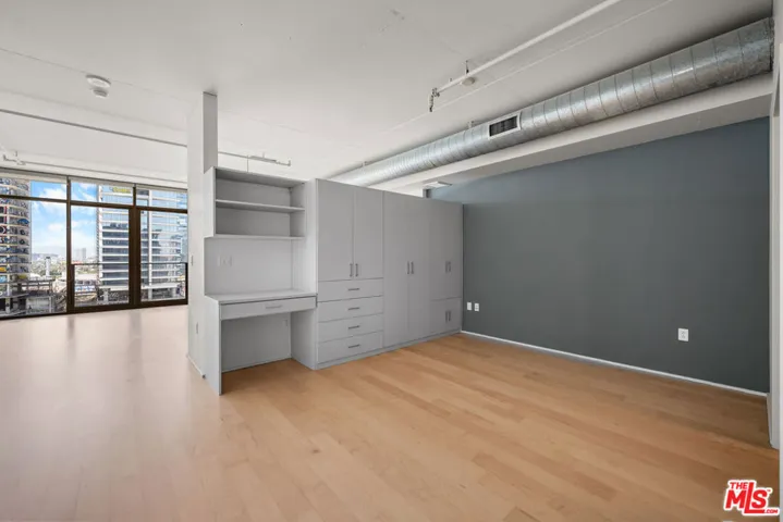 1100 S Hope Street 1410, Los Angeles, California 90015