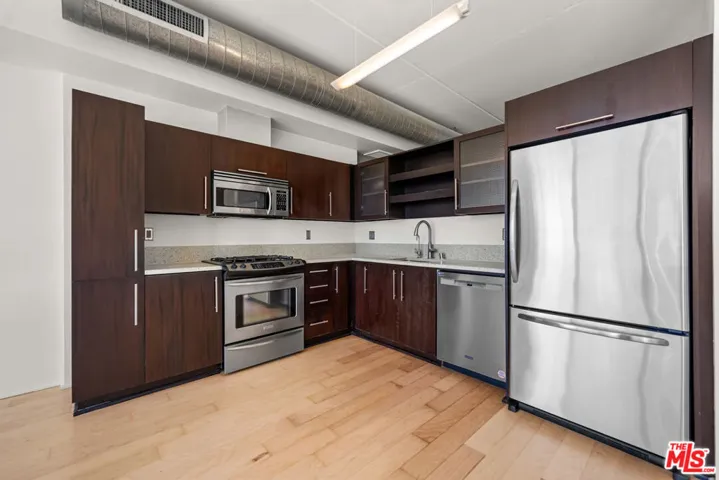 1100 S Hope Street 1410, Los Angeles, California 90015