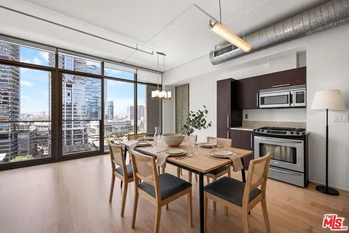 1100 S Hope Street 1410, Los Angeles, California 90015
