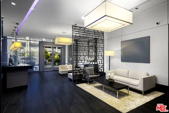 1100 S Hope Street 1410, Los Angeles, California 90015