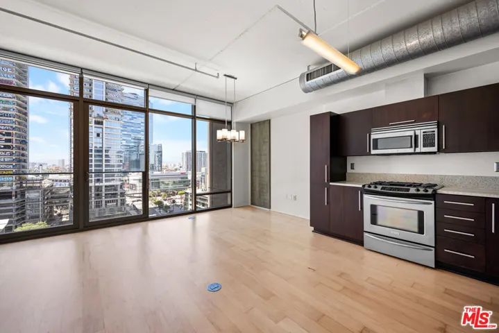1100 S Hope Street 1410, Los Angeles, California 90015