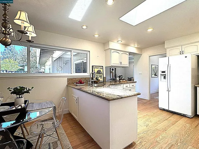 423 Deerfield Dr, Moraga, California 94556
