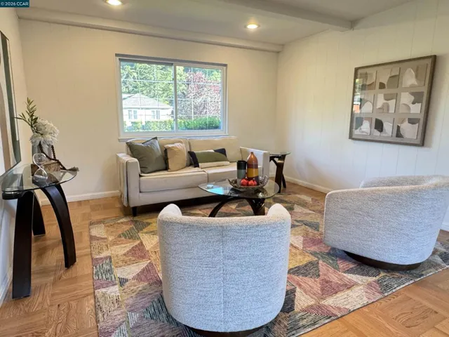 423 Deerfield Dr, Moraga, California 94556