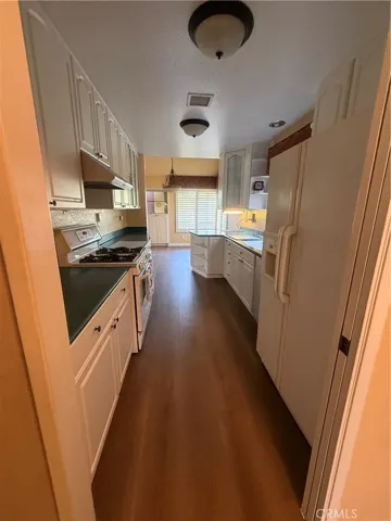 2226 Calle Leon, West Covina, California 91792