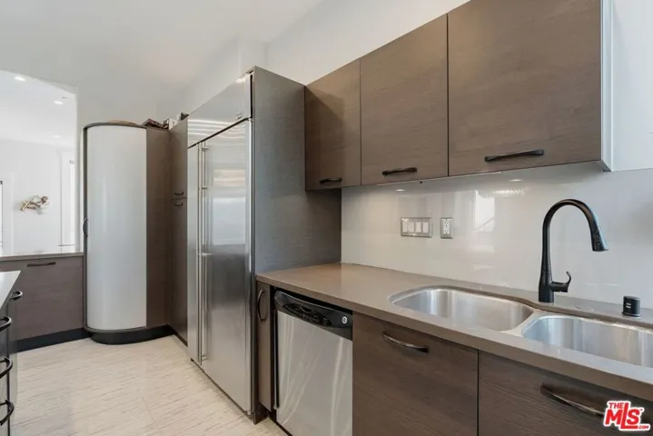 12911 Bluff Creek Drive, Playa Vista, California 90094