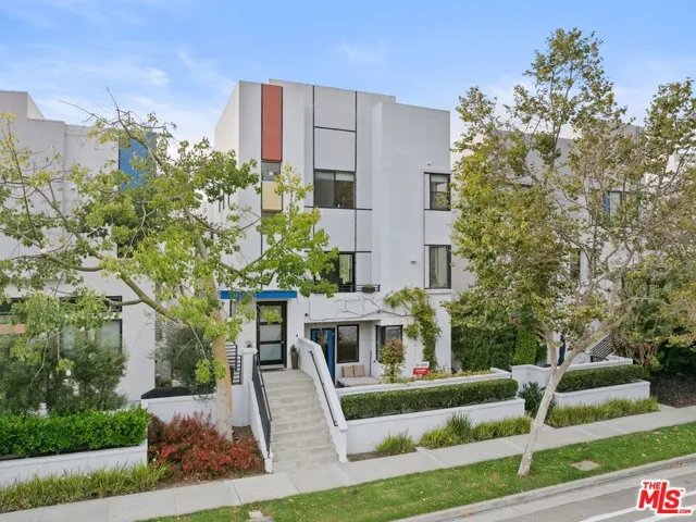 12911 Bluff Creek Drive, Playa Vista, California 90094