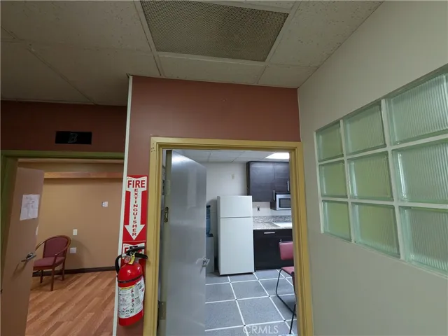PDL - Office - kitchen