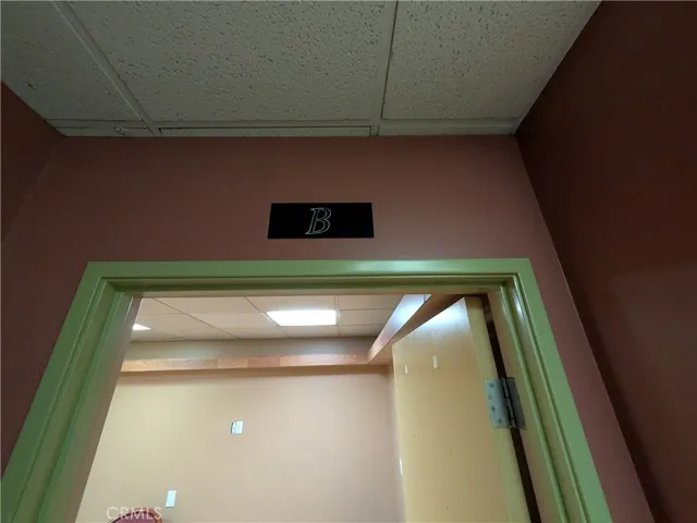 PDL - Office - private office entry