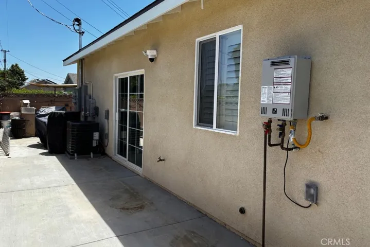 2491 W Harriet B, Anaheim, California 92804