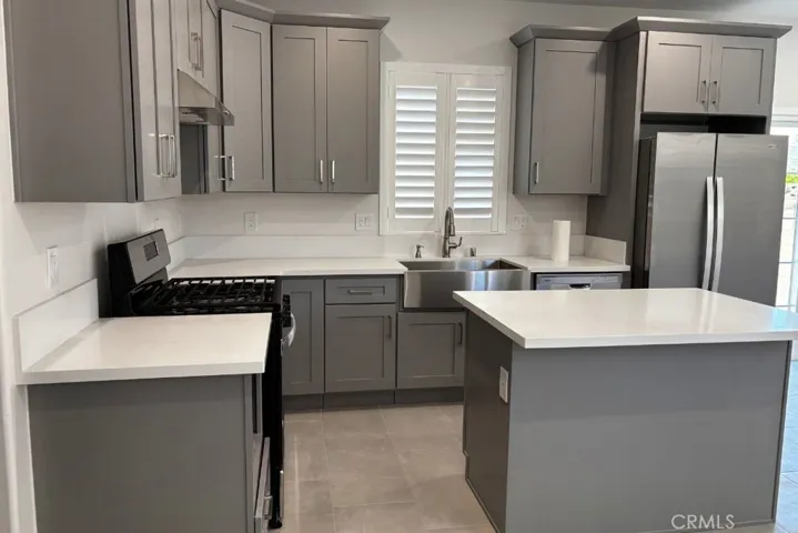 2491 W Harriet B, Anaheim, California 92804