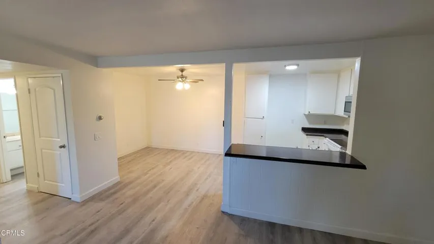 02-Dining room