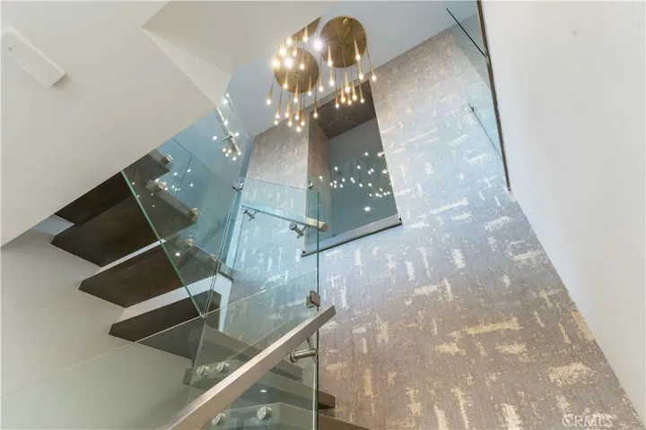 8148 Gould Avenue, Los Angeles, California 90046