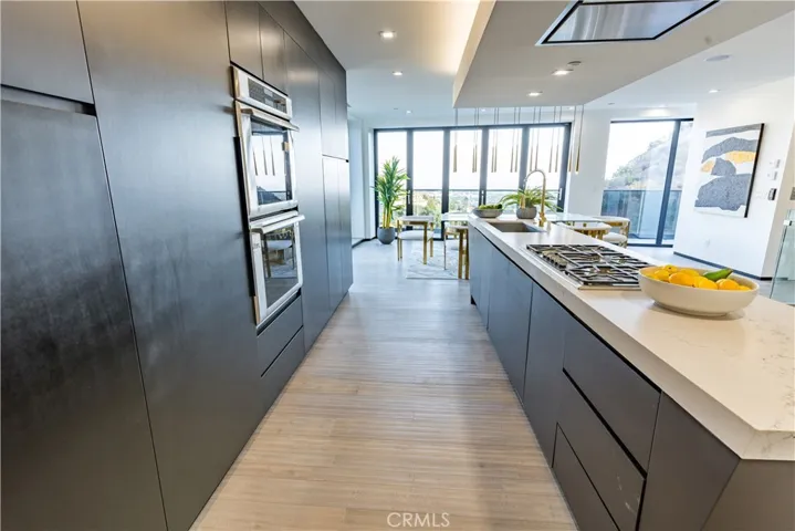 8148 Gould Avenue, Los Angeles, California 90046