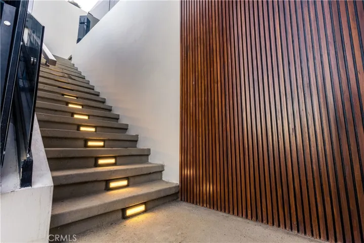 8148 Gould Avenue, Los Angeles, California 90046