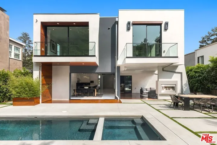 1849 Coldwater Canyon Drive, Beverly Hills, California 90210