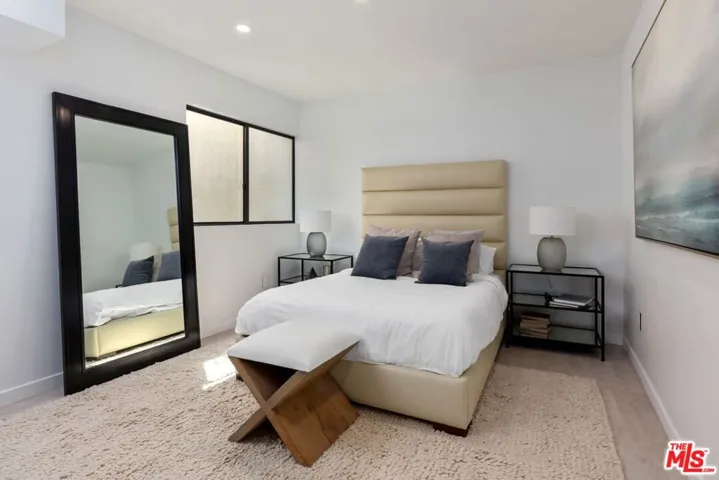 1849 Coldwater Canyon Drive, Beverly Hills, California 90210